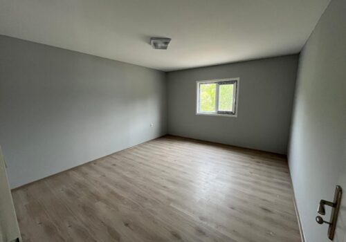 WhatsApp Image 2024-12-12 at 15.44.21 (2)