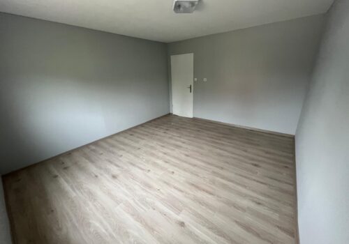 WhatsApp Image 2024-12-12 at 15.44.22 (1)